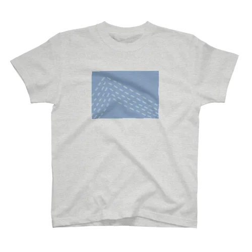 池の水面 Regular Fit T-Shirt