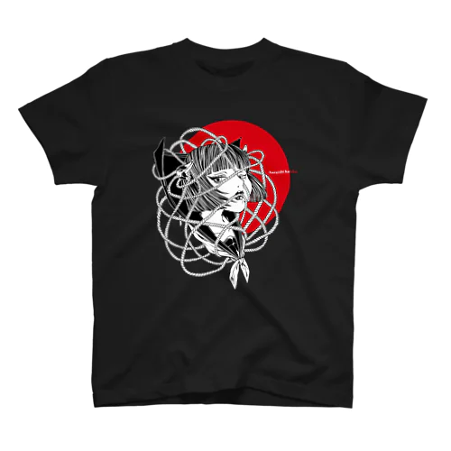 縄と私 Regular Fit T-Shirt