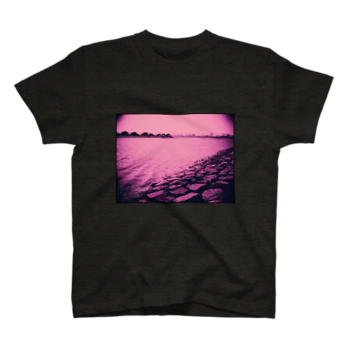 magenta. Regular Fit T-Shirt