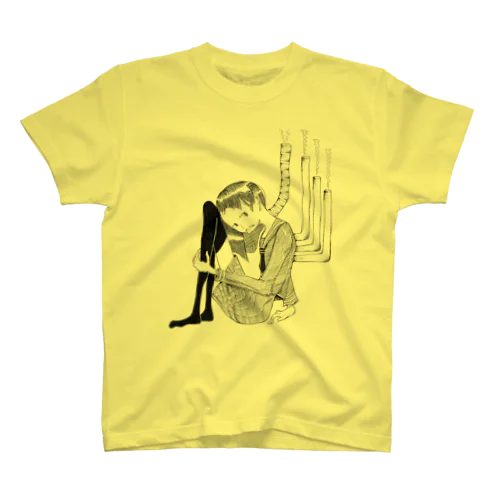 わたしにはまだ煮え滾るものがある Regular Fit T-Shirt