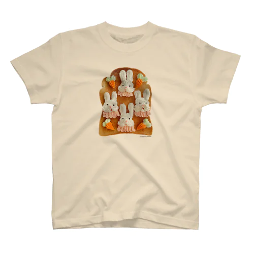 bunny cream Regular Fit T-Shirt