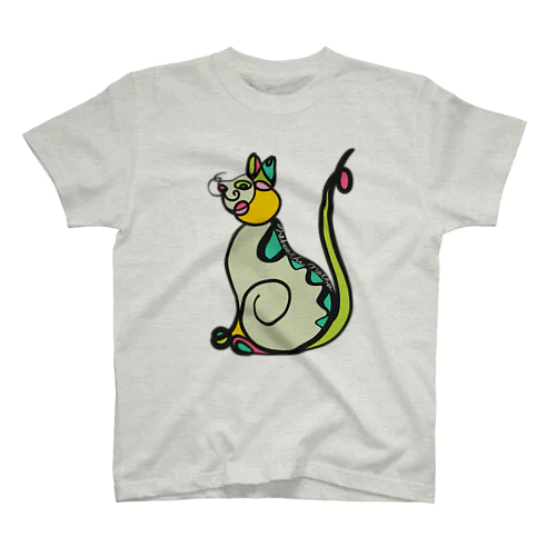 誇り高い猫。 Regular Fit T-Shirt
