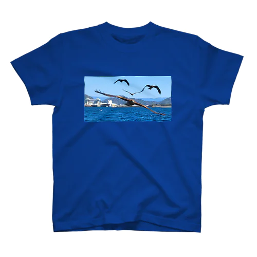 トンビ Regular Fit T-Shirt