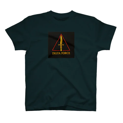  DELTA FORCE トライバルエンブレムTシャツ Regular Fit T-Shirt