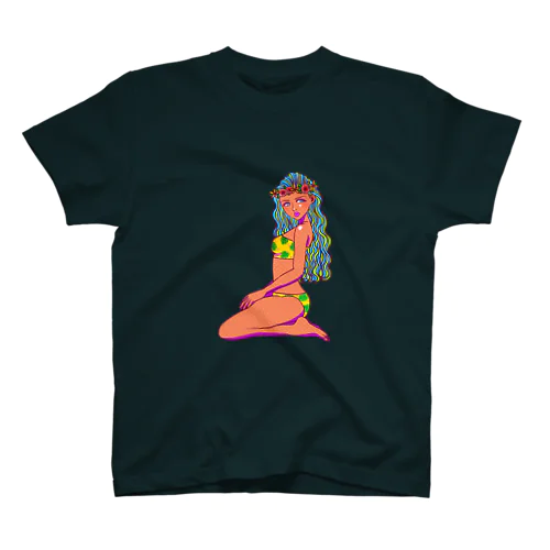 ビーチガール Regular Fit T-Shirt