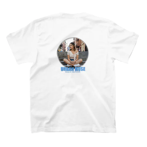美女柄アートオリジナルグッズ「URBAN MUSE」シリーズ Regular Fit T-Shirt