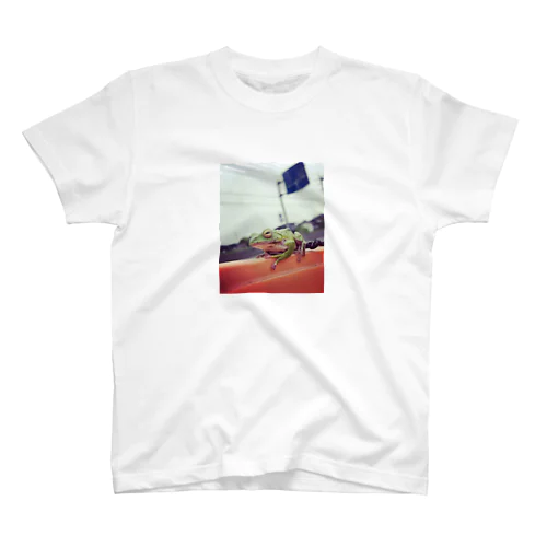 黄昏れカエルくん。 Regular Fit T-Shirt