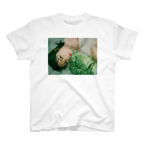ブロッコリーと私 Regular Fit T-Shirt