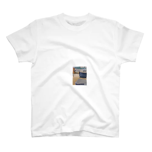 、 Regular Fit T-Shirt