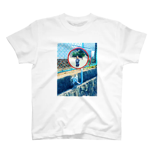 、 Regular Fit T-Shirt