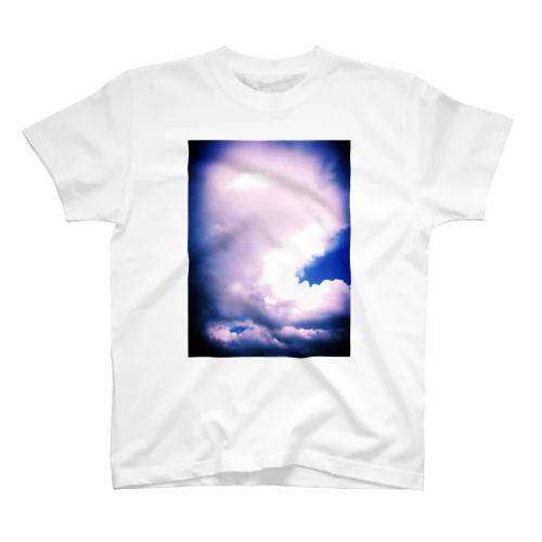 雲 Regular Fit T-Shirt