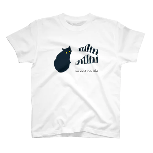黒猫と靴下 Regular Fit T-Shirt