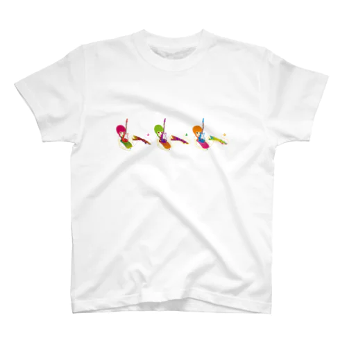 ギターを持つ小悪魔 Regular Fit T-Shirt