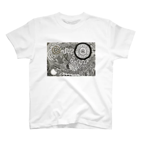 天地創造 Regular Fit T-Shirt