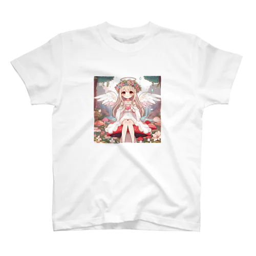 幸せ運ぶエンジェル❤︎ Regular Fit T-Shirt