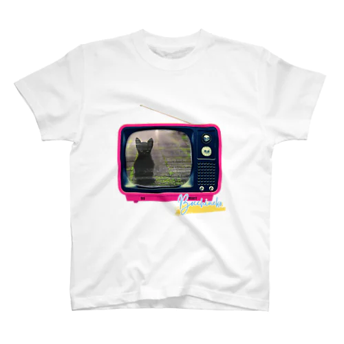 1匹ぼっち猫テレビ Regular Fit T-Shirt
