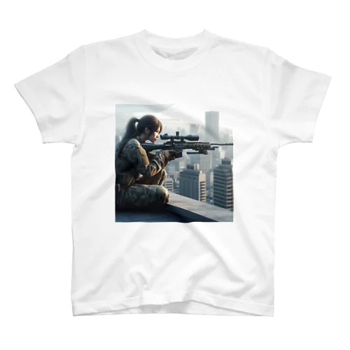 女性スナイパー Regular Fit T-Shirt