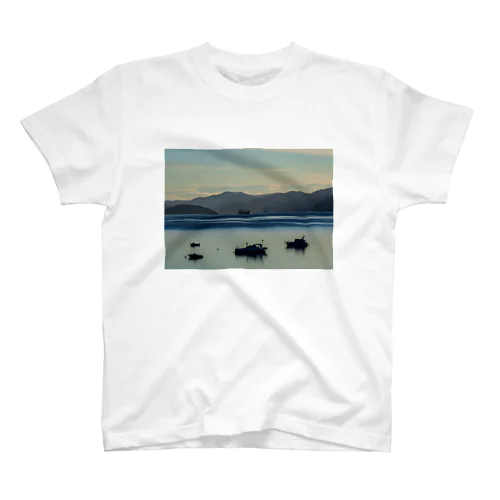 静謐 Regular Fit T-Shirt