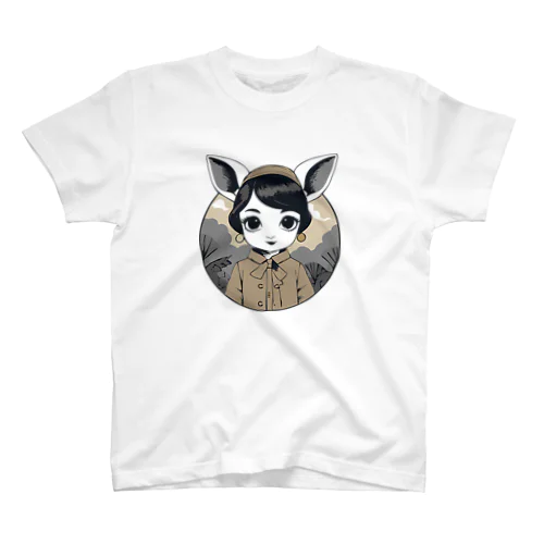 昭和レトロなバンビの女の子 Regular Fit T-Shirt