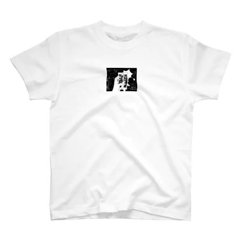思い出 Regular Fit T-Shirt