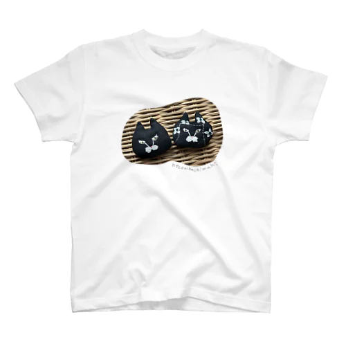 まえがみちゃんと黒猫くん🐟 Regular Fit T-Shirt