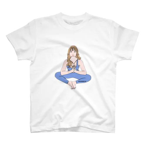 パンダ女子「黒肌筋トレ伊織さん！」 Regular Fit T-Shirt