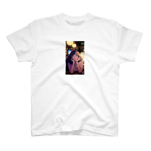 レトロな夜のカフェでのひととき Regular Fit T-Shirt
