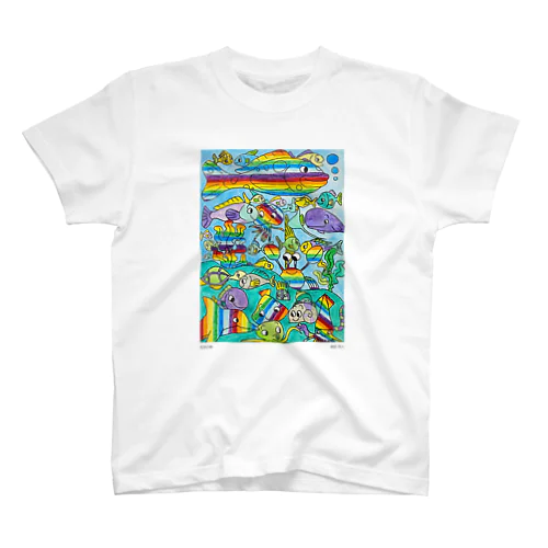げんきアート展　柴田将人　虹色の魚 Regular Fit T-Shirt