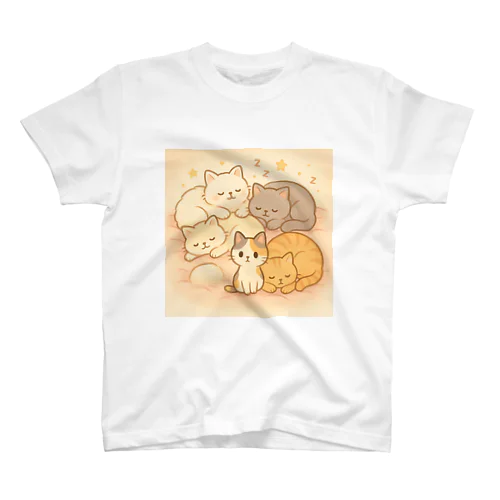 「ミケとねむねむ仲間たち」 Regular Fit T-Shirt