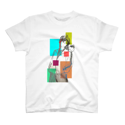 ペンギンが肩に乗った Regular Fit T-Shirt