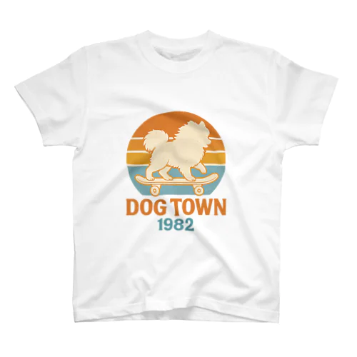 レトロサンセット・スケボードッグTシャツ Regular Fit T-Shirt