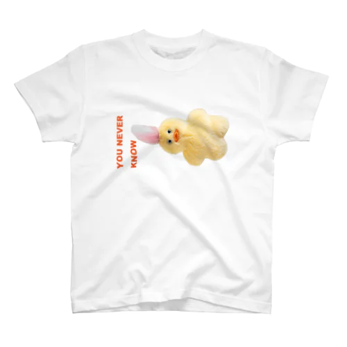 モヒカンYou never know🐤(横向き) Regular Fit T-Shirt