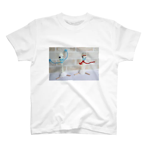 フォーキー風の人形 Regular Fit T-Shirt