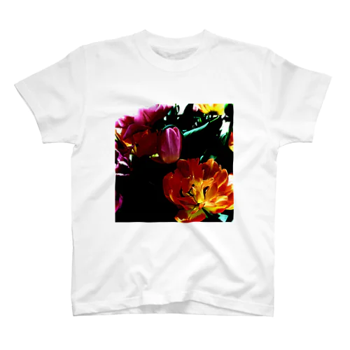 官能の授業:チューリップ Regular Fit T-Shirt