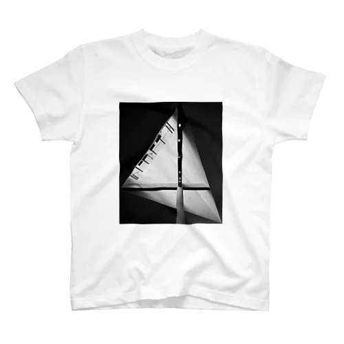 見上げると建築　その2 Regular Fit T-Shirt