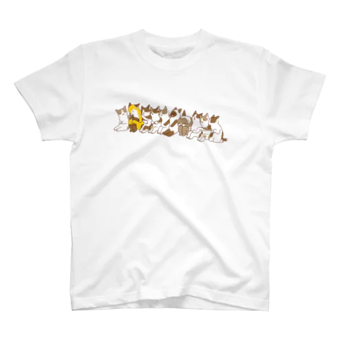 よりそってねむる Regular Fit T-Shirt