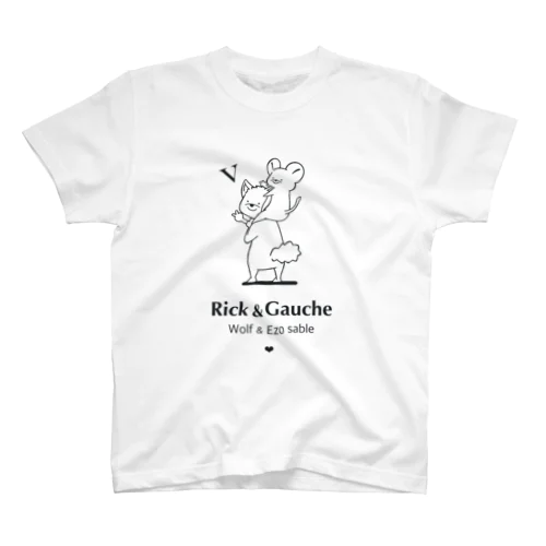 オオカミとエゾクロちゃん Vピース Regular Fit T-Shirt