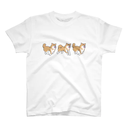 駆け抜ける柴犬 Regular Fit T-Shirt