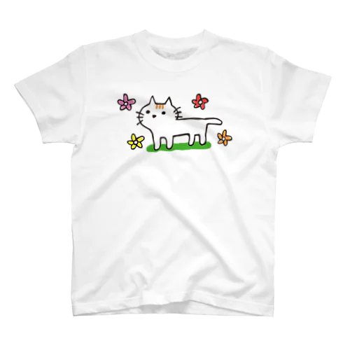 花とネコちゃん Regular Fit T-Shirt