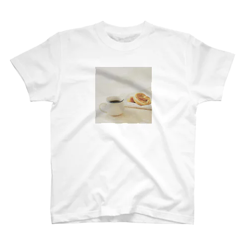 おやつの時間 Regular Fit T-Shirt