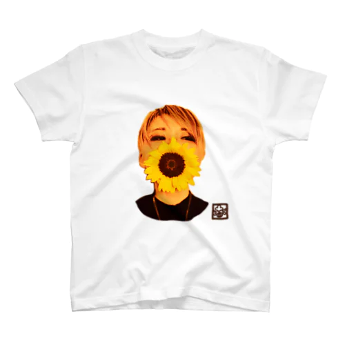 貴方しか見えないと言ってくれ Regular Fit T-Shirt