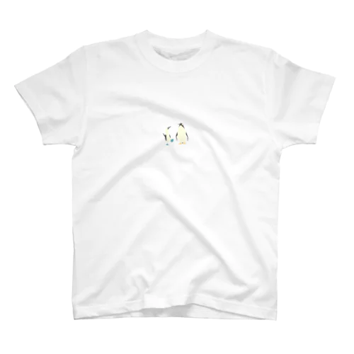 アオアシカツオドリとペンギン Regular Fit T-Shirt