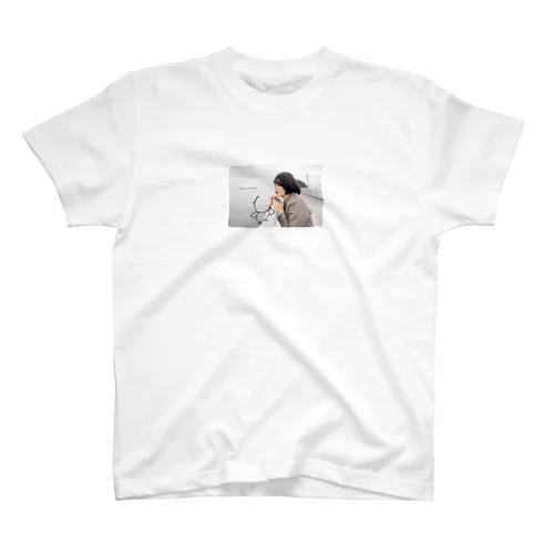 サイン入りひなみんキーホルダー Regular Fit T-Shirt