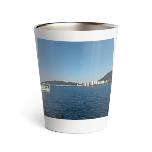 静かでピースフルな港風景のTシャツ Thermo Tumbler